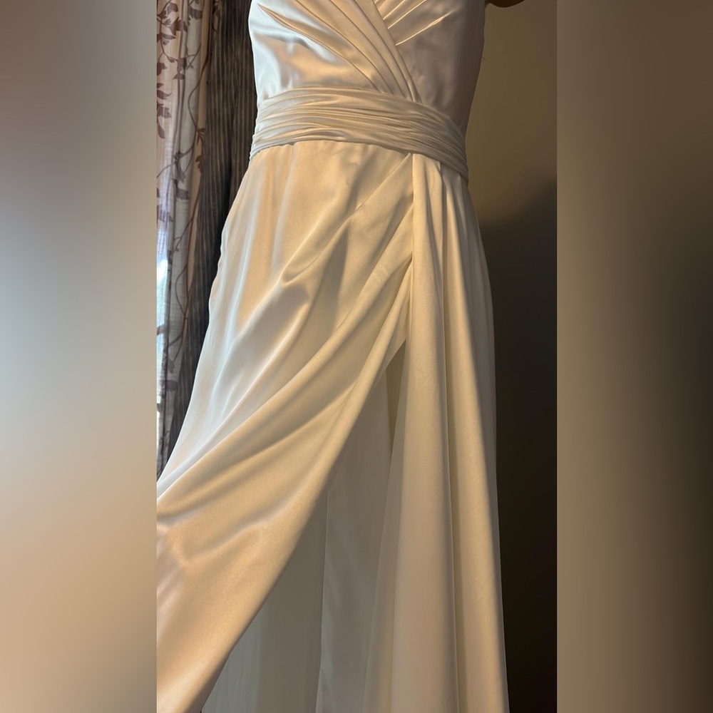 Mac Duggal White Dress - Picture 15 of 16